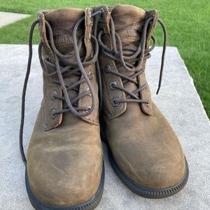 like new leather vintage look boot